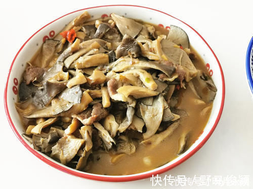 家常菜|中年夫妻20元午餐，火了朋友圈，3菜1汤实惠，网友：家常菜真香