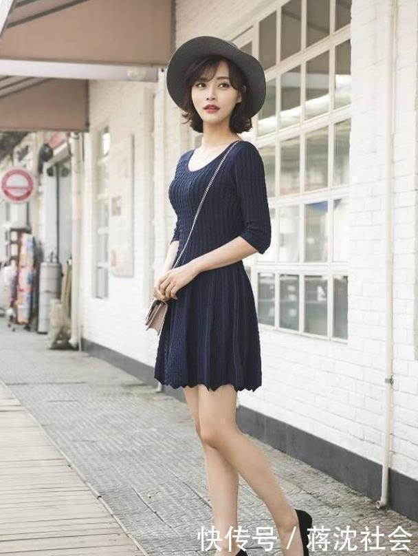 短发|街拍精致优雅的短发小美女,身穿收腰连衣裙,气质高雅