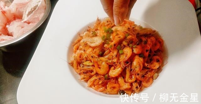 孩子抢着吃，老人省着吃，我们慢慢吃，超好吃的菜简单一招就学会！