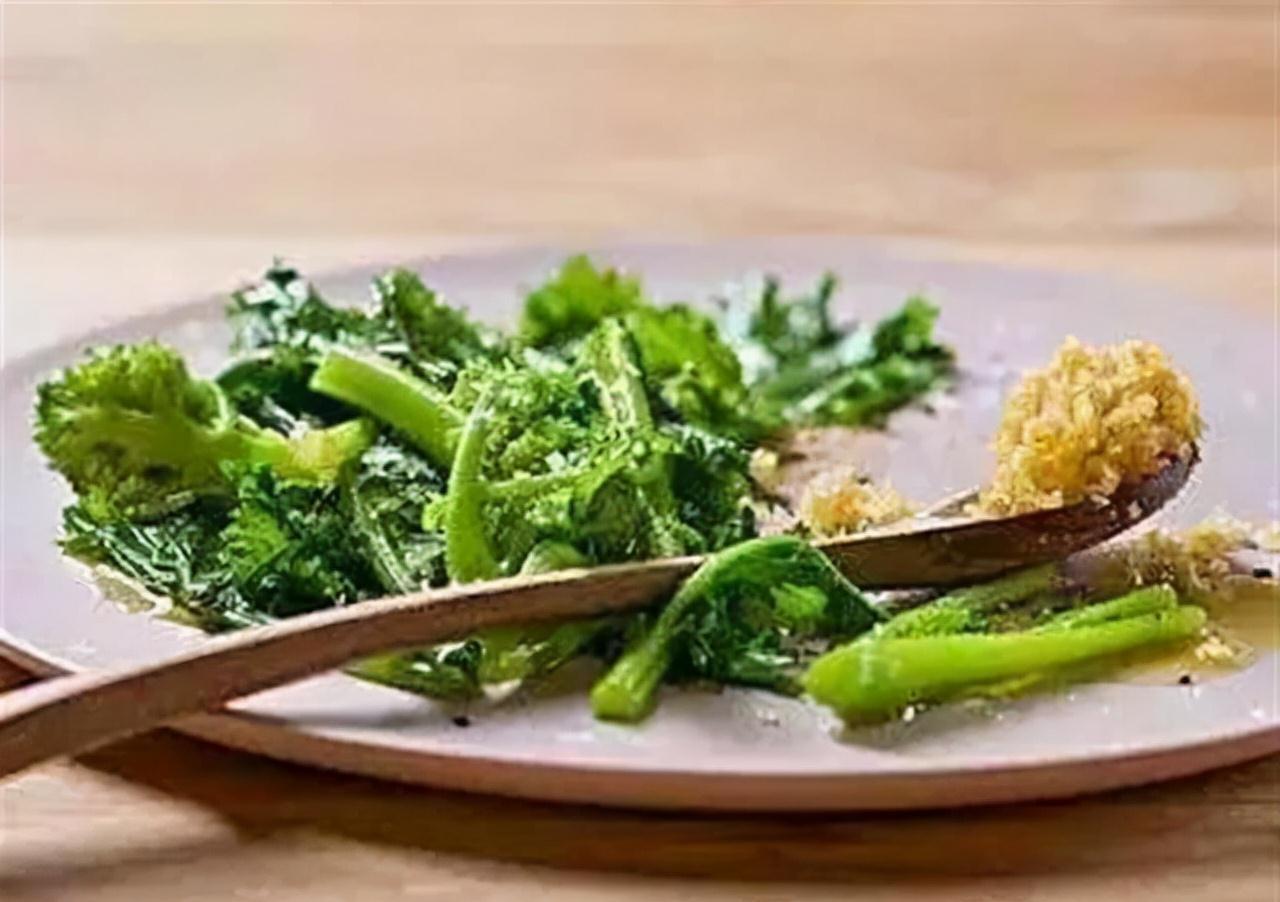 食物|隔夜菜不能吃?医生解释:除了这3种,其他的隔夜食物可以放心吃