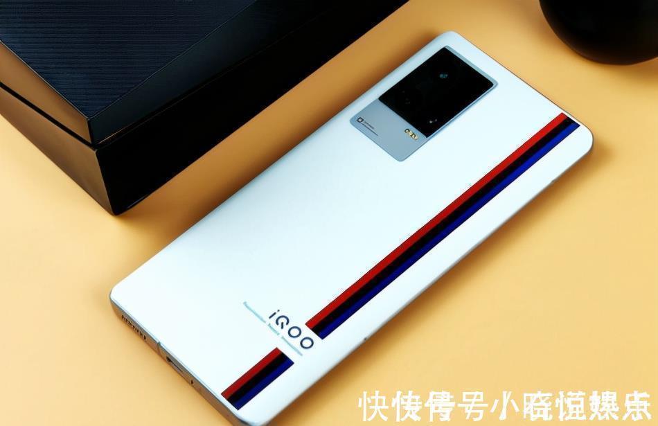 传奇版|拍照体验出色的几款旗舰手机!性能配置也不差