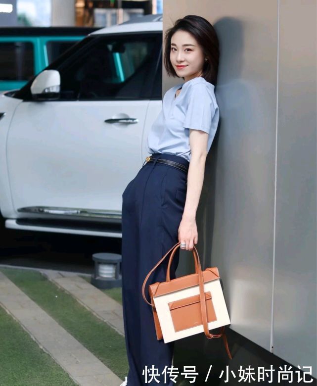 格纹裤|怎么穿T恤才好看?采用简单的穿搭技巧,就能让普通的T恤不再普通