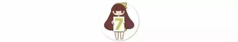 家里养盆虎皮兰,小花盆、挤着养,疯狂开花爆小崽!