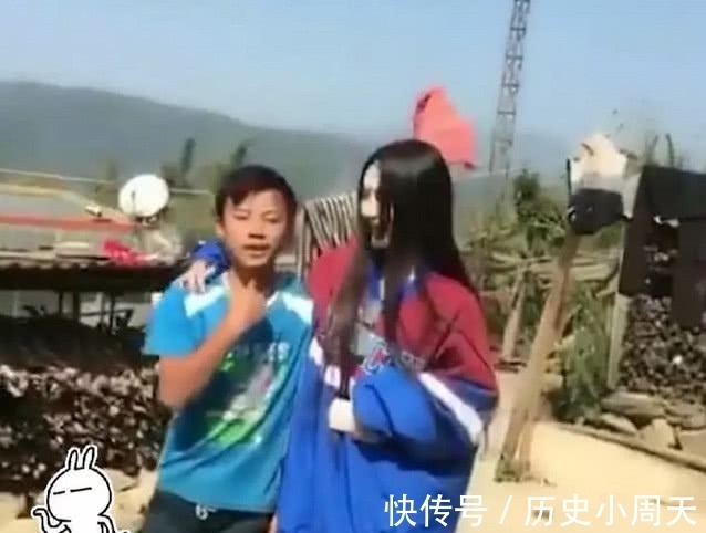 变形计里杨馥宇逆袭成演员，不忘村爸反亲切，网友：闺女长大了！