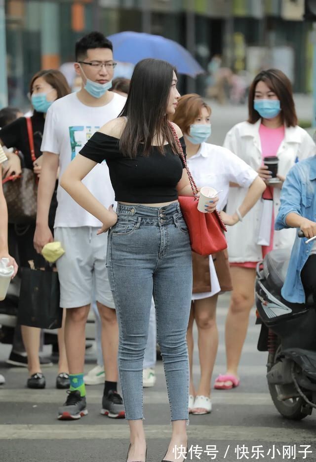 穿搭 腰粗不妨碍穿搭,从整体到细节,演绎别样的搭配之美!