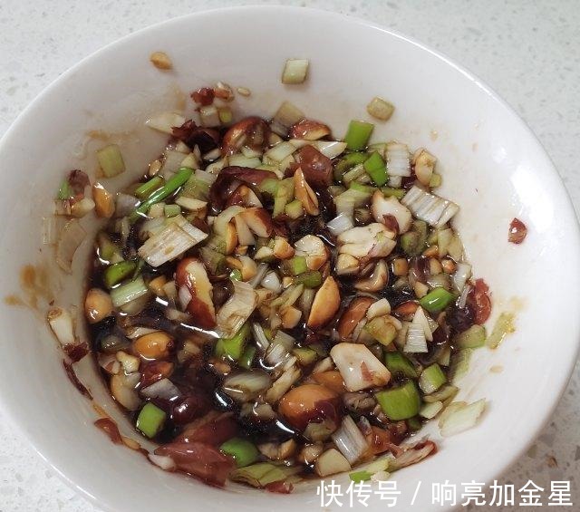 开胃|凉拌土豆丝五香豆腐，开胃爽口，做法简单！