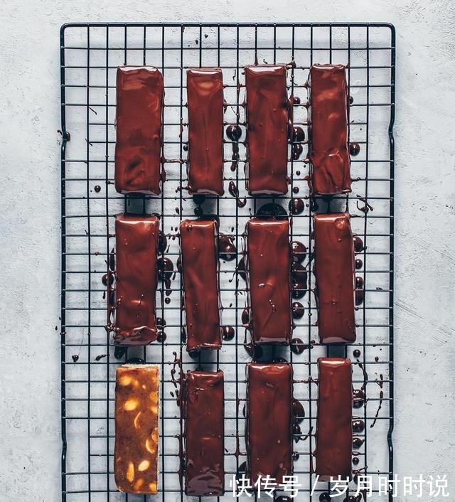 汉堡、蛋糕、披萨……素食主义者的餐桌远比你想象中丰富多彩