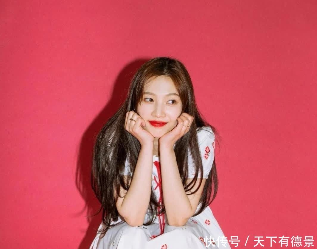 天生丽质的女生,脸上一般都有这5条线,有2个颜值就不低