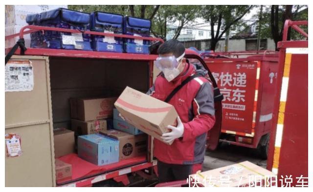 实体店老板讲出实情,网上买手机和线下买手机,差别还不小