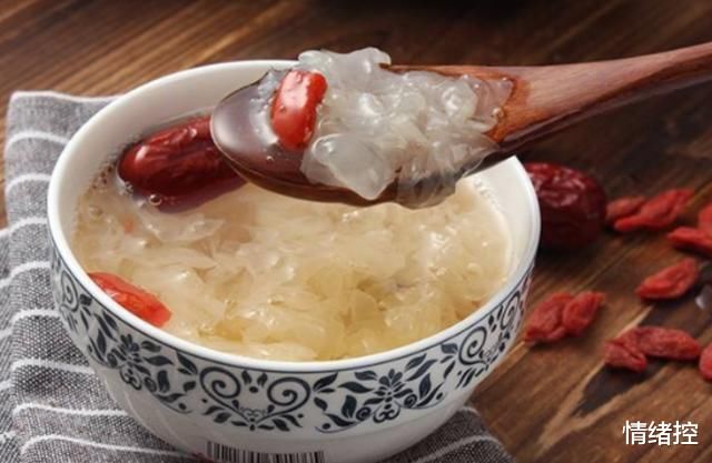 血糖新标准已公布,不再是3.9-6.1,不妨对照一下,并尝试多喝1茶