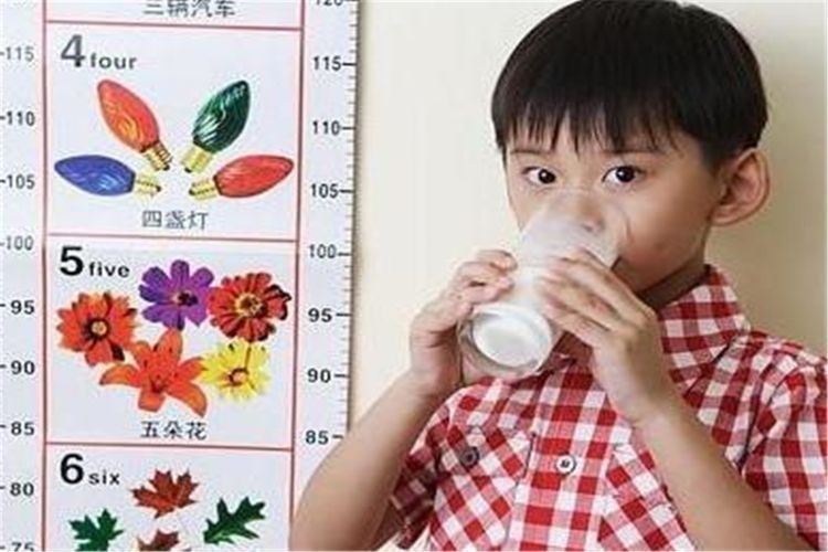 宝妈|父母身高不到1米七,孩子身高能逆袭吗?做好3件事孩子会感谢你