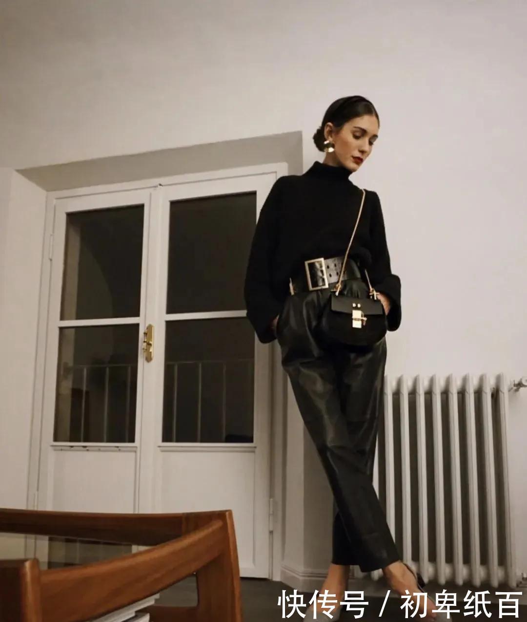 阔腿裤算什么?西班牙王后的“液体裤”才厉害,一般人不敢这么穿