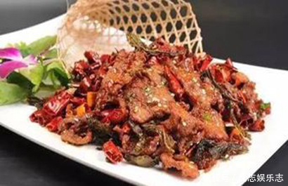 锅中|晚餐为家人准备几道菜,家人吃后都说太美味,好有成就感