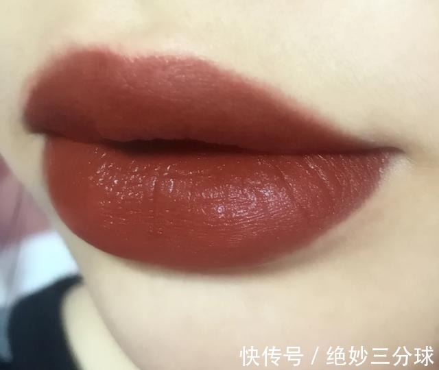 涂抹 涂口红有这几点,真的很掉价!大牌热门色也没用,显黑又劣质!