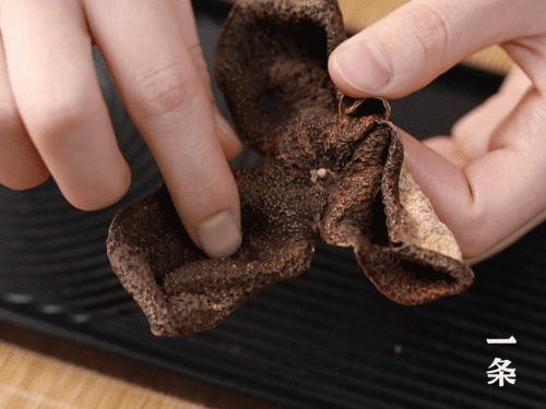 不妨|都说“一两陈皮一两金”!冬季不妨这样用陈皮,养生功效好!