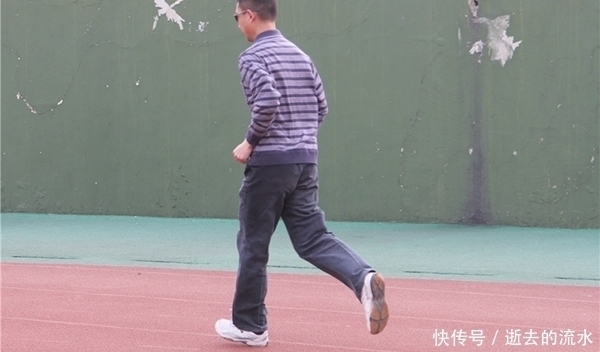 久而久之会|天天都跑步,到了50岁,却浑身是病,是哪里出了问题?