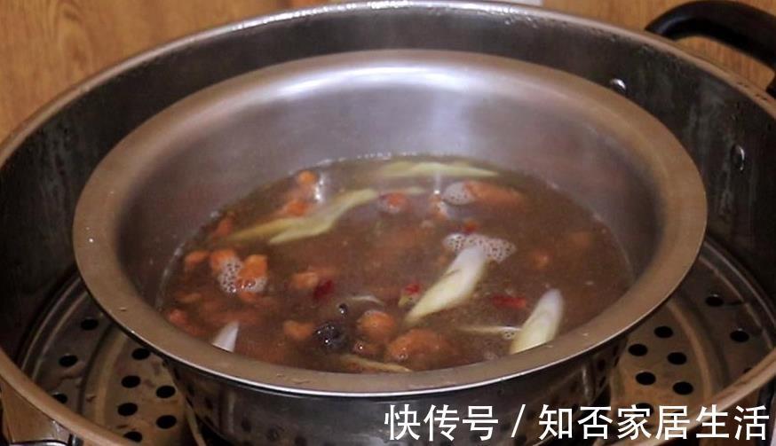 可口|河南厨师长教你做地道酸汤小酥肉,软嫩不柴有窍门,酸爽可口