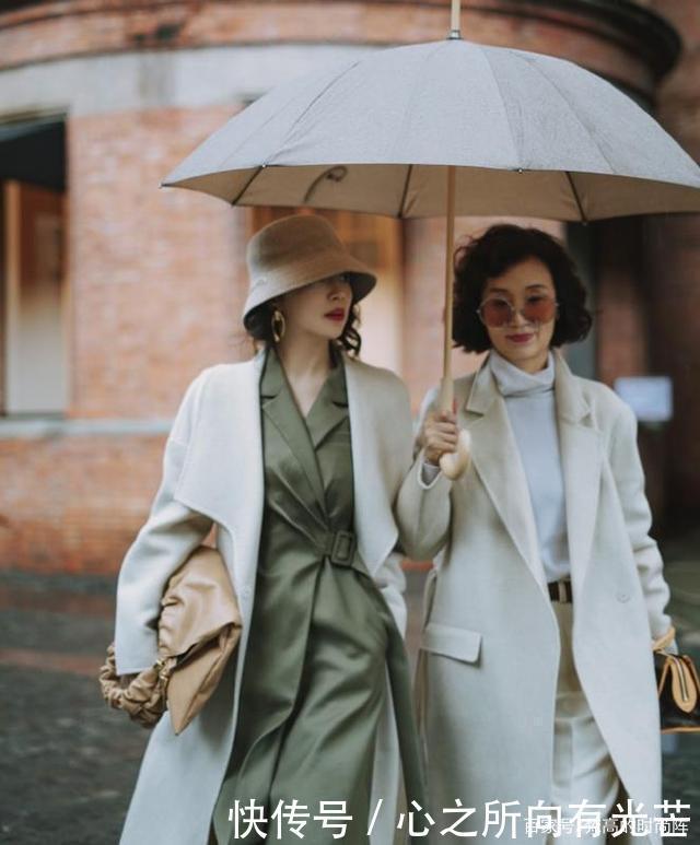 白色|入冬前的“高级减龄”穿搭法来袭!三木妈亲身示范,快快收藏