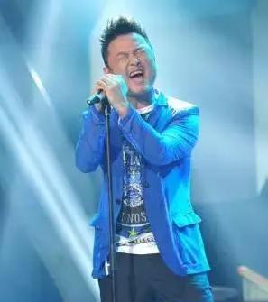 滚石|那英骂他当不了冠军，结果被章子怡看中，现在终于红了！