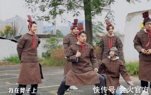 在鹿晗頭上“動(dòng)刀子”，帶嘉賓荒島生存，這節(jié)目也太敢拍了