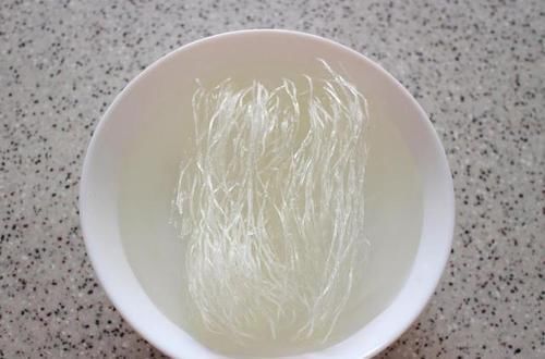 每次做此菜,筷子就没离开过,入味又解馋,好吃到停不下来