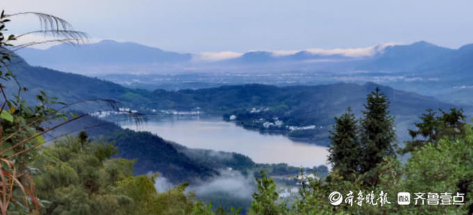 奇墅湖|在宏村滑翔伞基地，拍到了奇墅湖