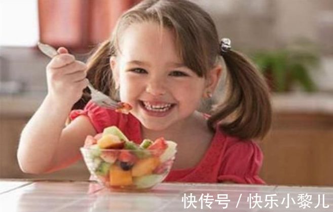 甜食|家有孩子,要改掉这3种饮食习惯,以免影响孩子健康,对成长不利
