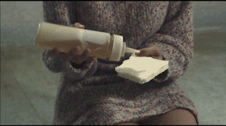 |搞笑GIF:如果你想用这个方式吃霸王餐,那么你就错了!