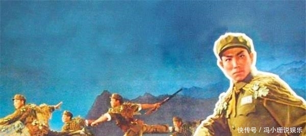 他是国家一级演员,22岁火遍全国,移居美国仍唱:打败美帝野心狼