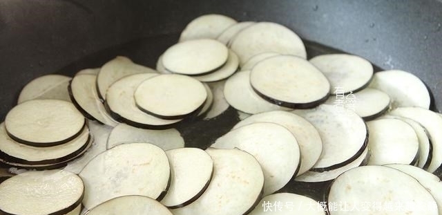 夏天吃这菜正当时,蒸一蒸就好,清热消暑又营养,家家吃得起