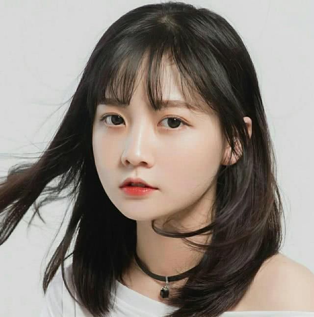 眉毛|脸大却很漂亮的女生,这几点太明显,难怪不遮脸也有高颜值