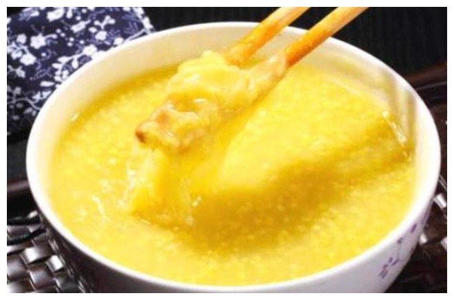 小米粥总是熬不黏稠掌握5个技巧,小米粥黏稠好喝出米油