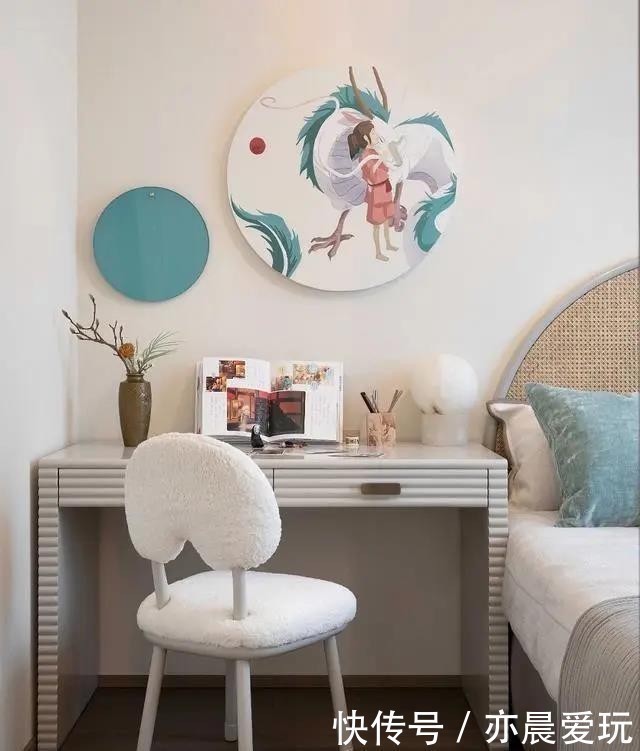 阳台|128㎡三室户,半包式玻璃墙阳台,将日式美学和生活感完美融合