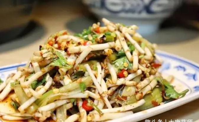 西红柿|蔬菜不是吃的越多越好!6种蔬菜不建议常吃,了解一下,别再吃错