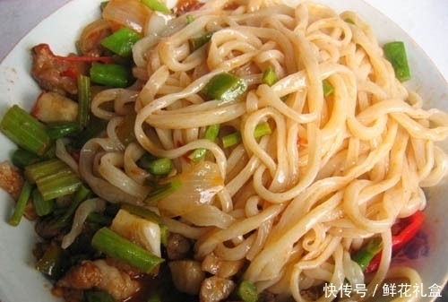  经常吃大米饭和经常吃面条有什么区别知道了更好放心吃