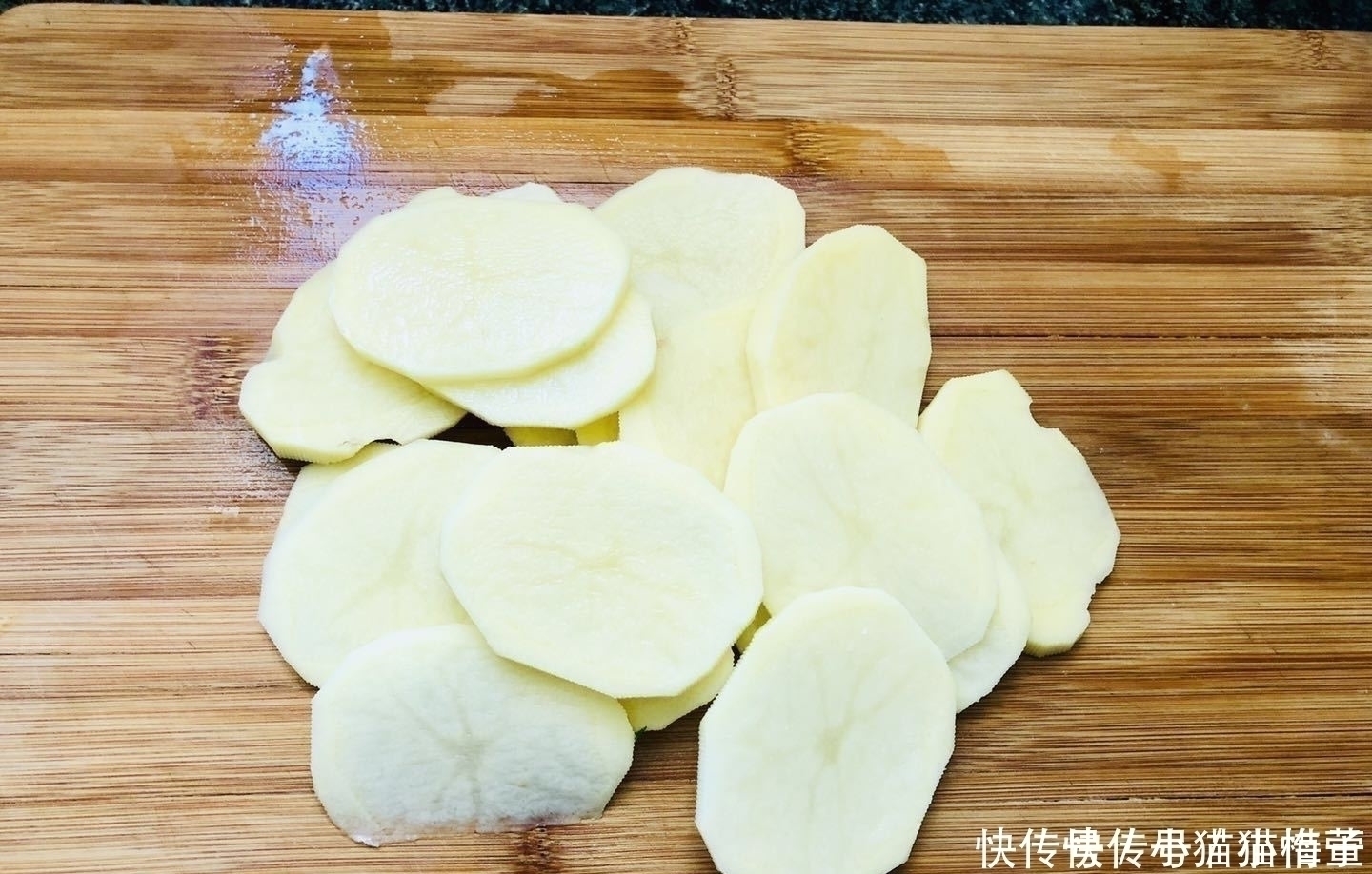 每天吃2个它,胜过吃10个苹果,气色好显年轻,42岁人吃出少女脸