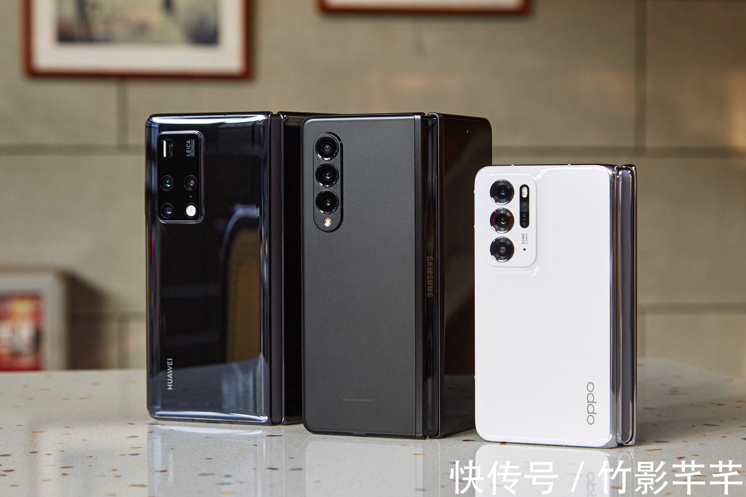 oppo|折叠屏悬停体验谁最好，三星华为OPPO一决高下，它的表现技高一筹