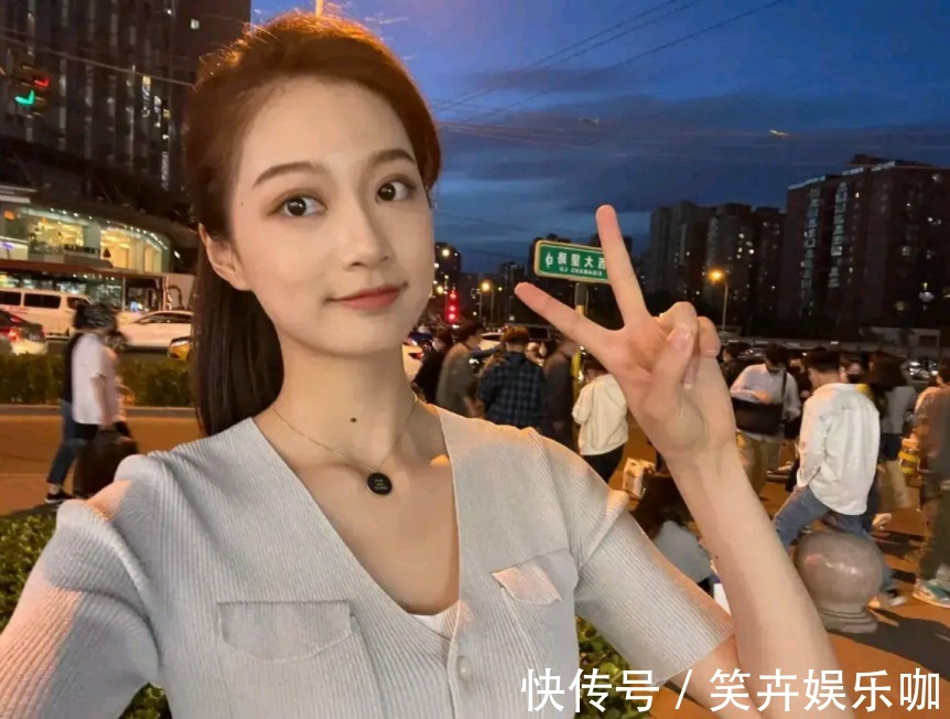 笔记#中国传媒大学的校花冯琳,在网上晒出学习笔记,让人耳目一新