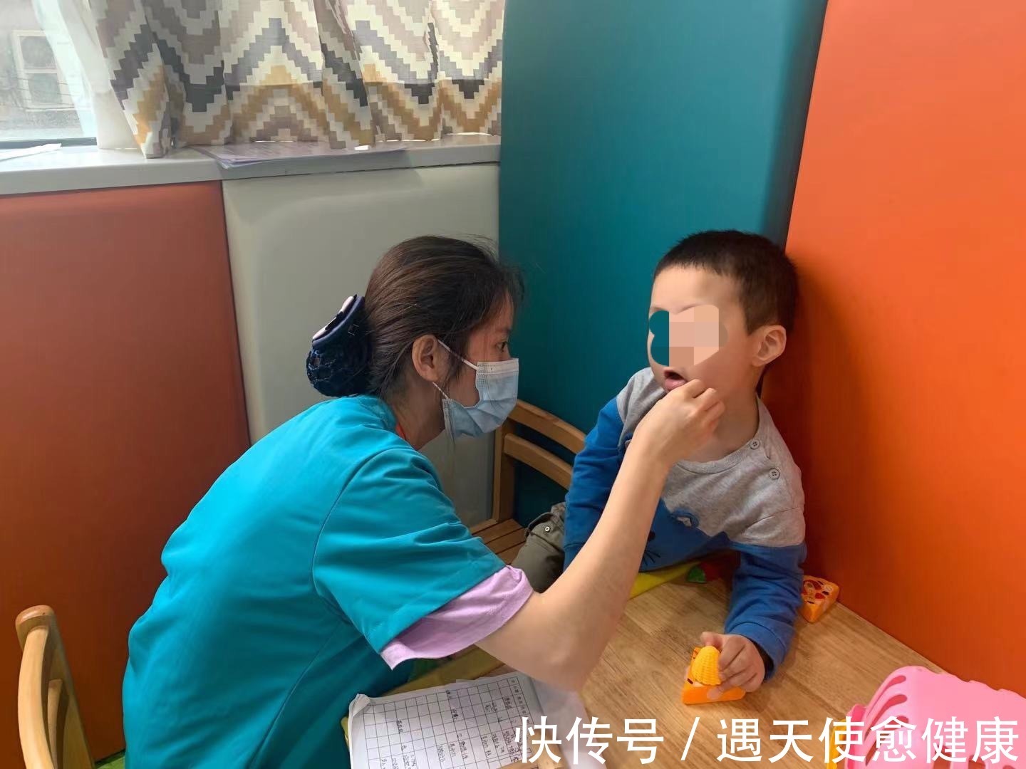 家长|自闭症孩子的一天中,家长如何安排好家庭干预,请看这篇文章!