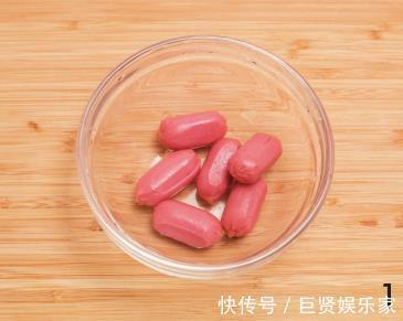 香肠|三个鸡蛋,一杯牛奶,这样做的蛋卷,香软滑嫩,挑食的孩子也喜欢
