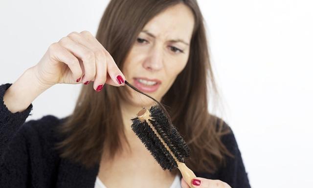 关节|女人如果有这5个“表现”，别不承认，你可能已经老了，早知早好