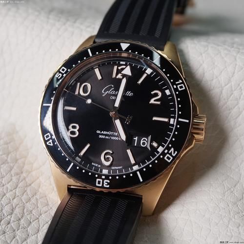 公价20万，德国豪华潜水表“最强”战斗力