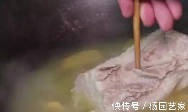 豆瓣酱|回锅肉好吃有诀窍,不能直接下锅,一定有这一步,吃起来肥而不腻