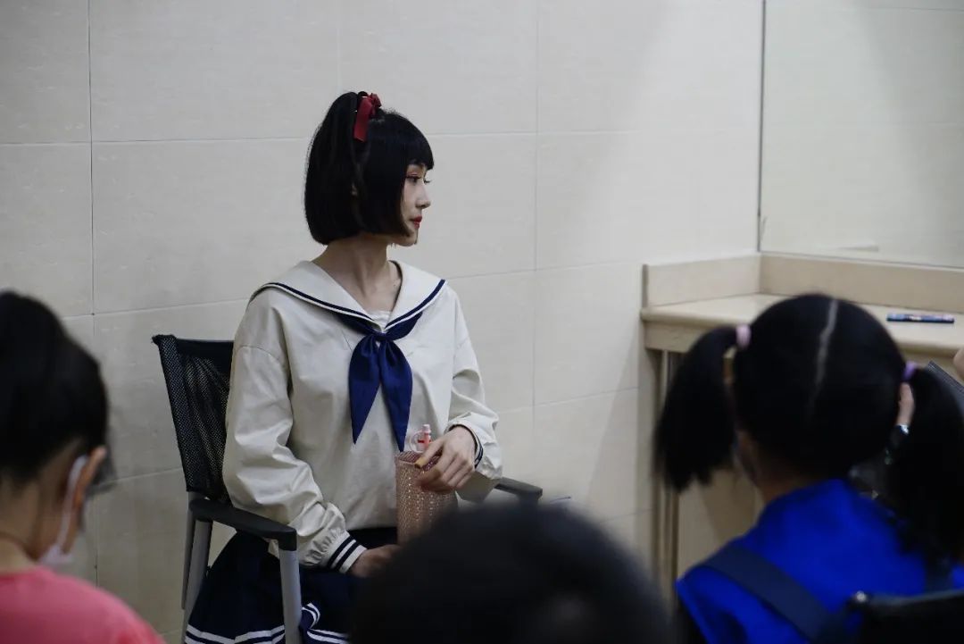 话剧|蓝媒小记者探班著名导演赖声川首部亲子剧《蓝马》