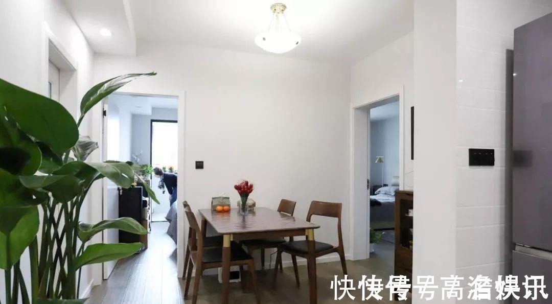 实用|59㎡小两居,客餐厅合并功能叠加,中岛式厨房收纳满分,超实用!