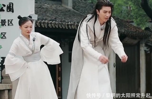 硬核 跑男:蔡徐坤表演社会摇,沙溢摔倒在地,这期节目的道理好硬核