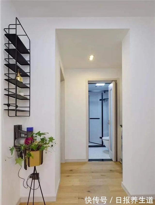 咖啡厅|巧妙的设计,50㎡户型放下两张床,还有咖啡厅、衣帽间和咖啡吧!