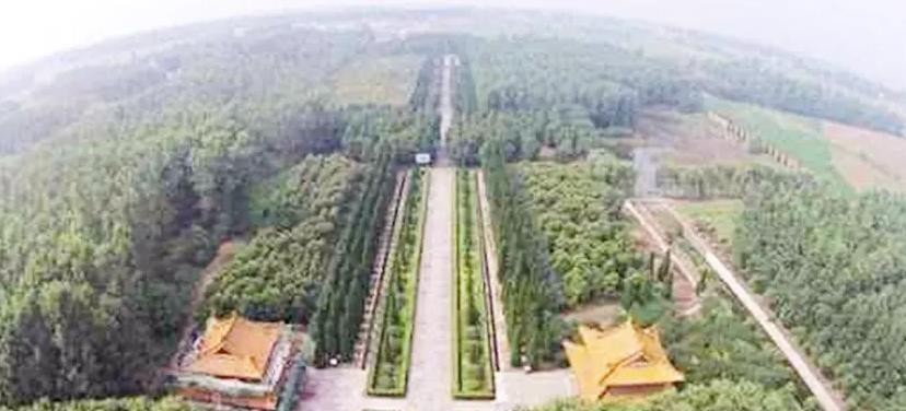后世|中国最牛祖坟,后世出了16位皇帝,至今无人敢盗,修高铁也绕着走