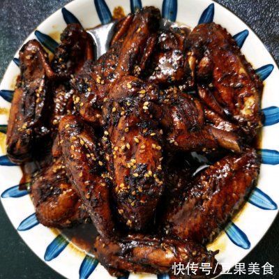 10分钟快手菜人人都爱的～可乐鸡翅，做饭不发愁