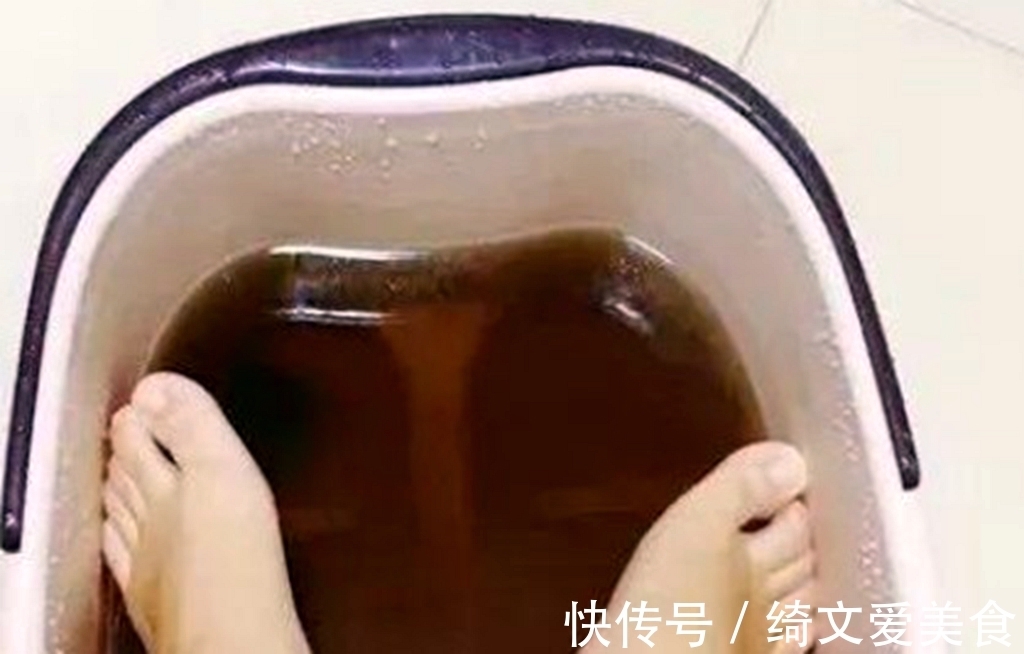 医生|多走路、多喝水……你以为在养生,但医生告诉你:其实在折寿!